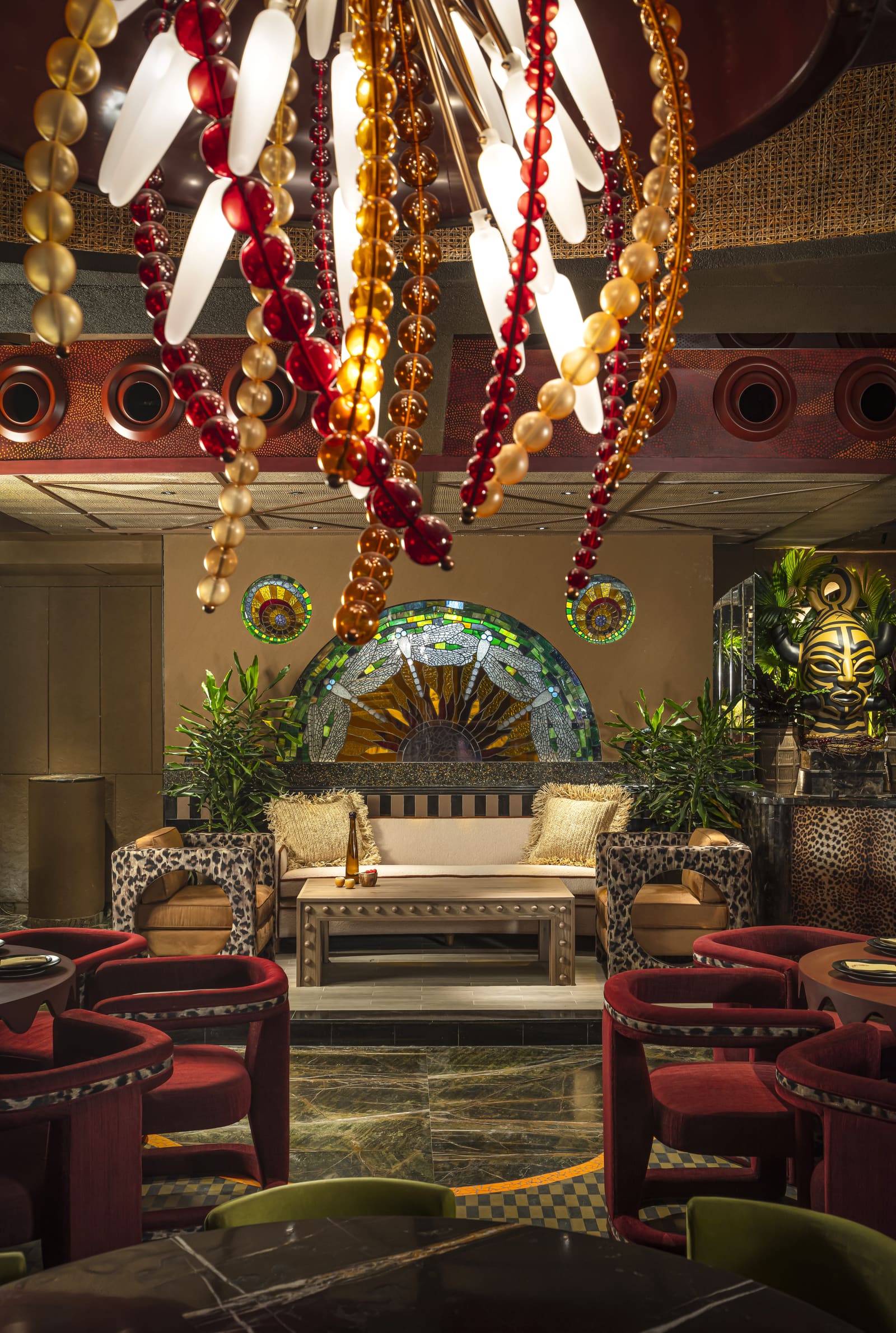 Waikiki interior — chandelier lounge, best restaurant Andheri East Mumbai